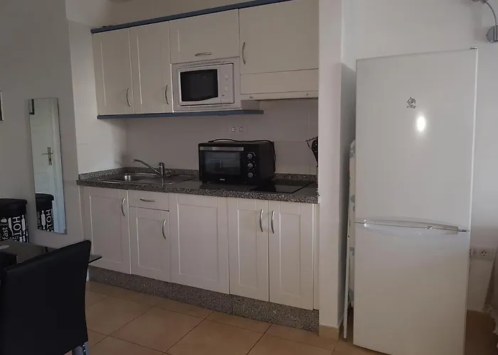 Atalaya Ground Floor Poolside Appartamento