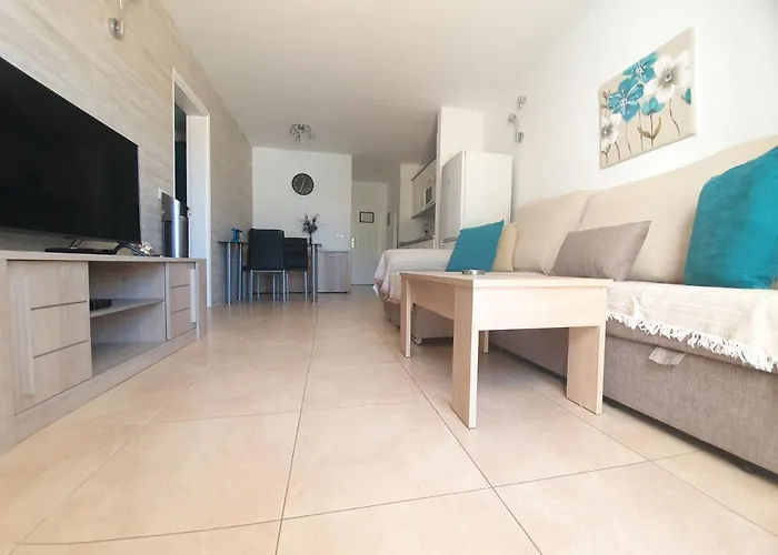 Atalaya Ground Floor Poolside Lejlighed *